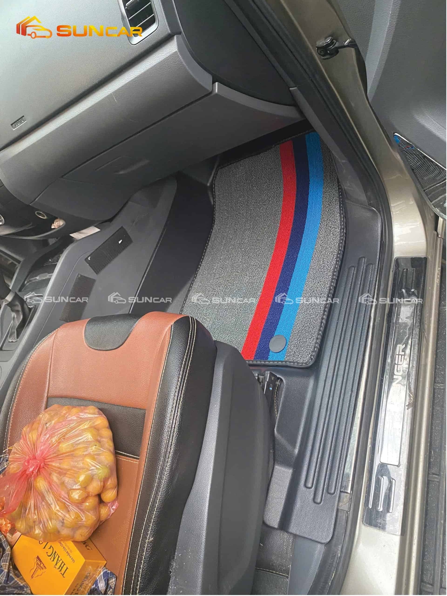 Thảm lót sàn ô tô TPE xe Ford Raptor 2014-2025