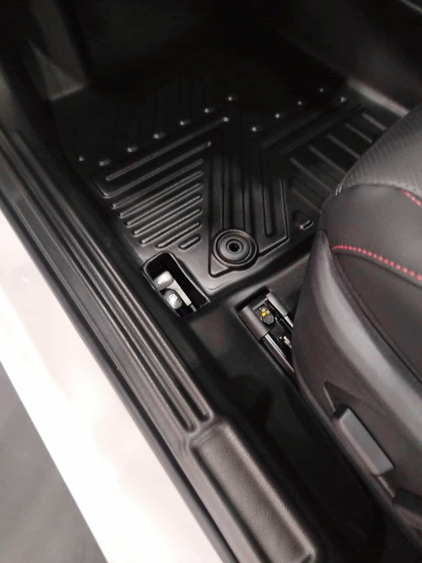 Thảm lót sàn ô tô TPE xe Hyundai I10 2021-2025