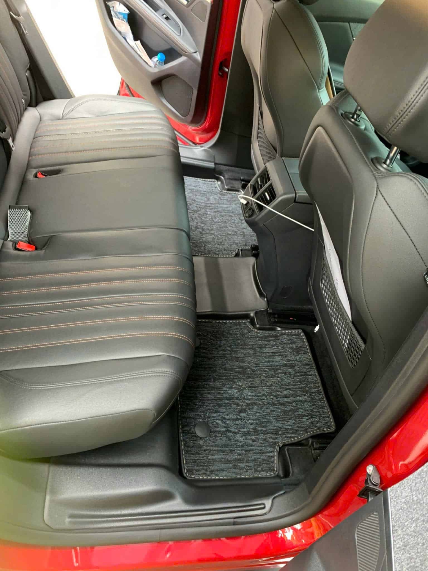 Thảm lót sàn ô tô TPE xe Peugeot 4008