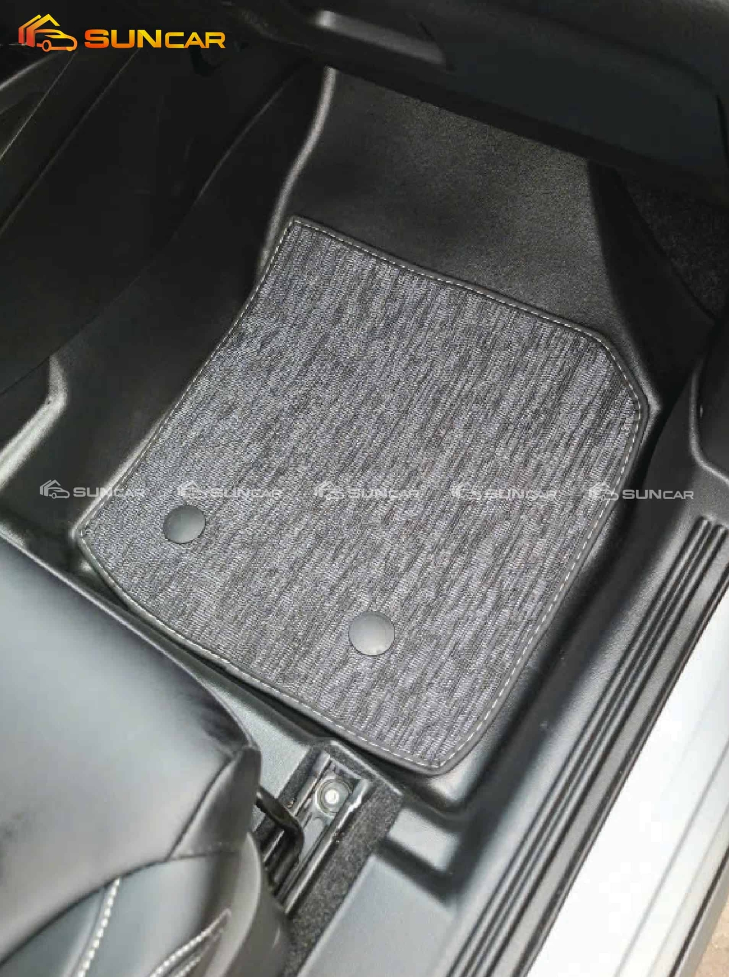 Thảm lót sàn ô tô TPE xe Suzuki XL7 2018-2025