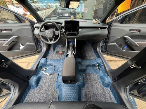 Thảm lót sàn ô tô 360 là gì? Ưu điểm và ứng dụng thực tế